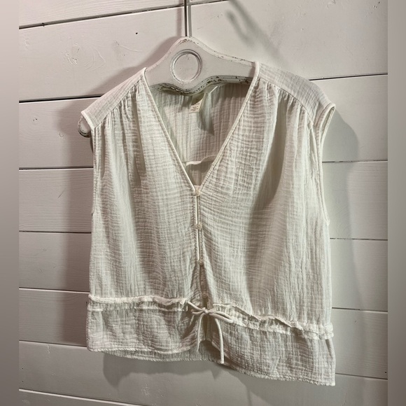 H&M White Textured Sleeveless Top – Size S - Picture 4 of 10